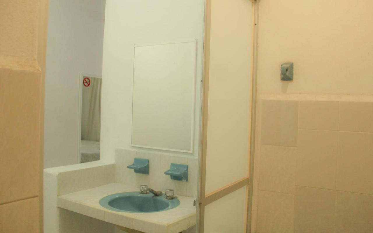 Hotel Om Downtown Santa Cruz - Huatulco Exterior foto