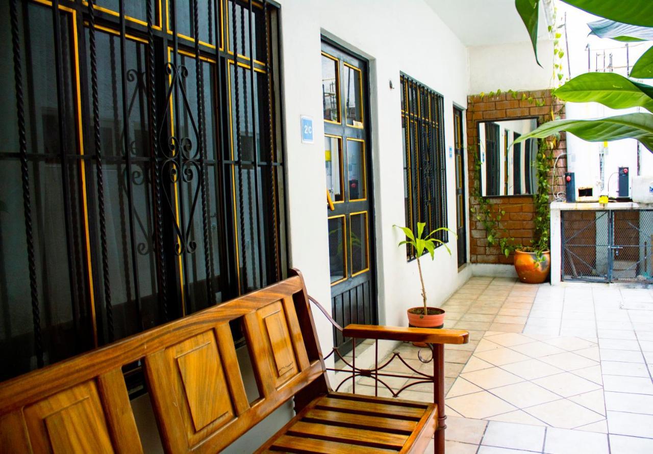 Hotel Om Downtown Santa Cruz - Huatulco Exterior foto